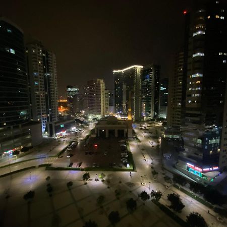 Elegance Hostel Dubaj Kültér fotó
