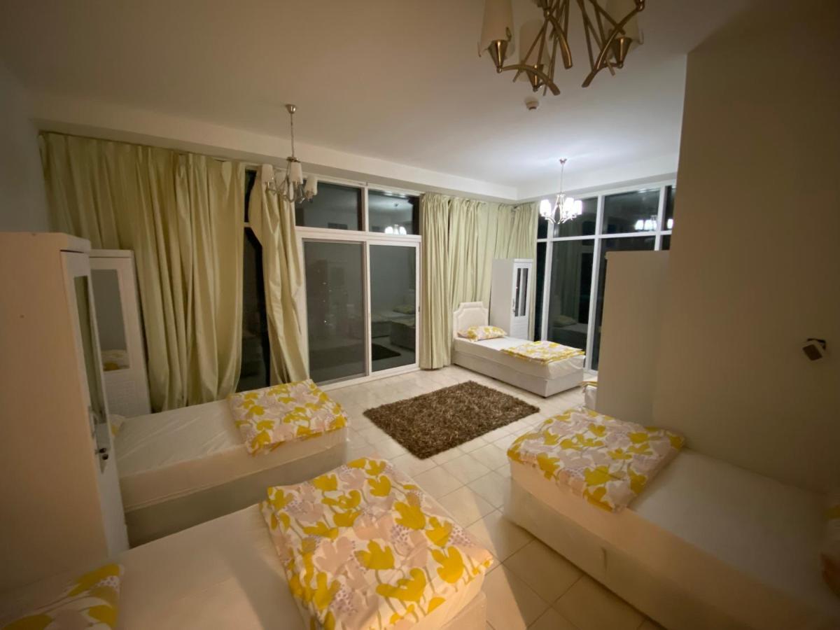 Elegance Hostel Dubaj Kültér fotó