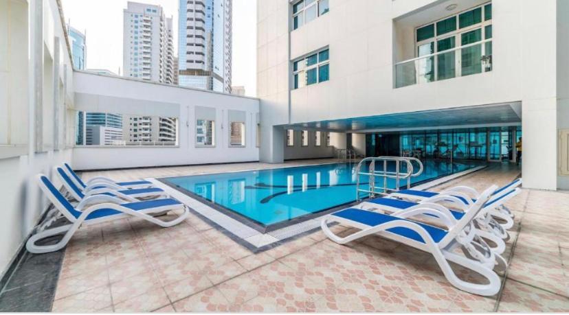 Elegance Hostel Dubaj Kültér fotó