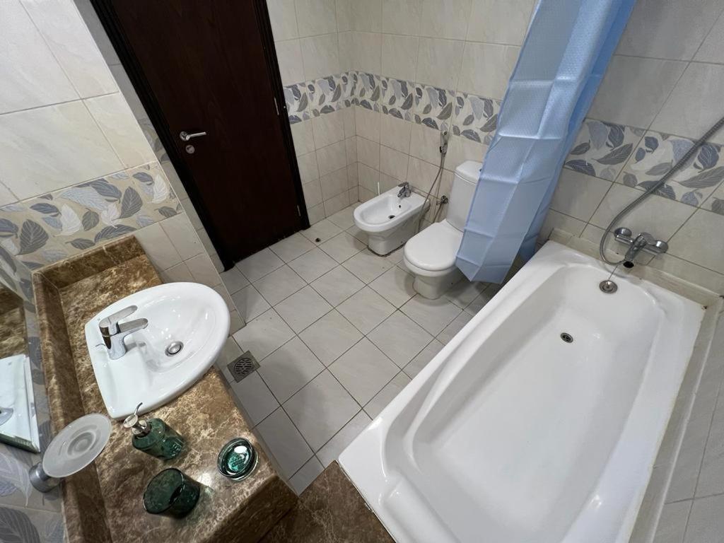 Elegance Hostel Dubaj Kültér fotó